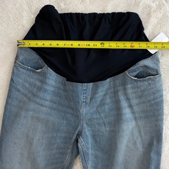 Isabel Vintage Maternity Distressed Blue Denim Capri Jeans with Panel,Size 16. - Picture 11 of 14